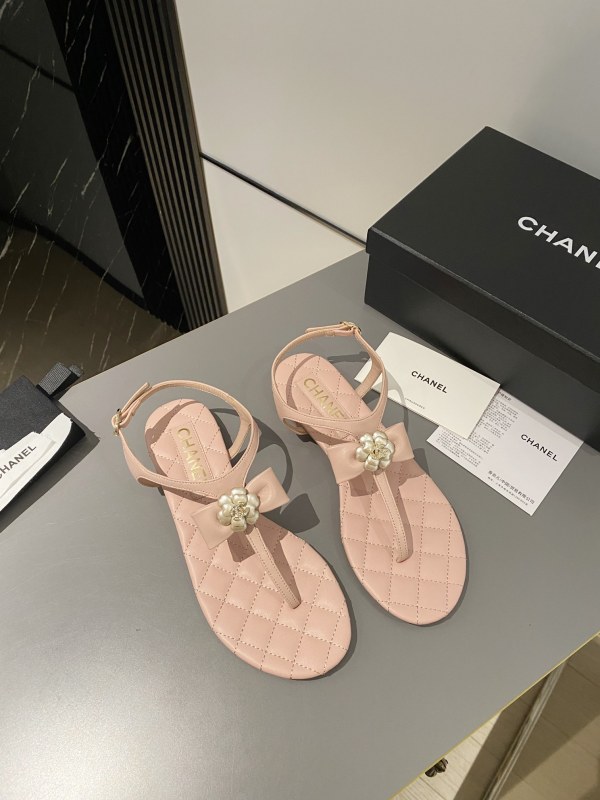 Chanel Shoes421