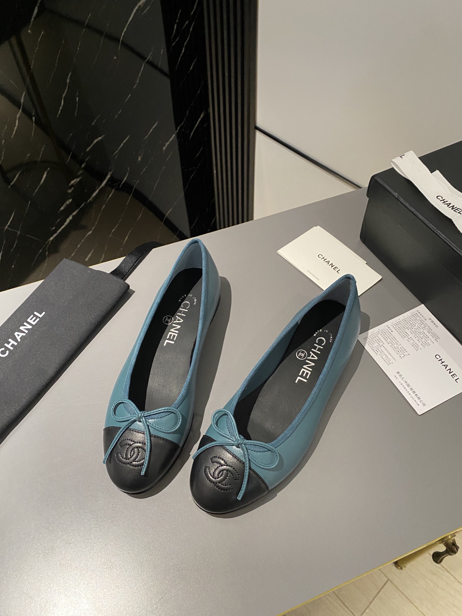 Chanel Shoes268