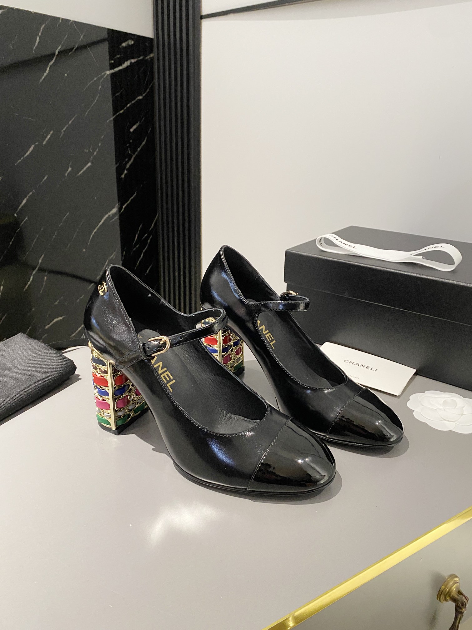 Chanel Shoes322