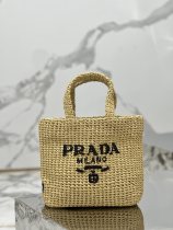 Prada 24x 24x 8cm 1BG422