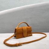 Jacquemus modello: 2056 24x13x7cm / 18x6x7cm