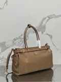 Prada 38x 30x 12cm 1BA433