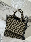Prada 28x 22x 9cm 1BA354