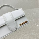 Jacquemus modello: 2056 24x13x7cm