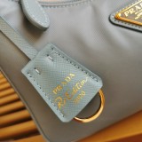 Prada HOBO 1NE515 23x13x5cm