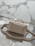 Prada 18x 11.5x 7.5cm 1BH202