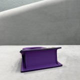 Jacquemus modello: 2102 12x8x5cm