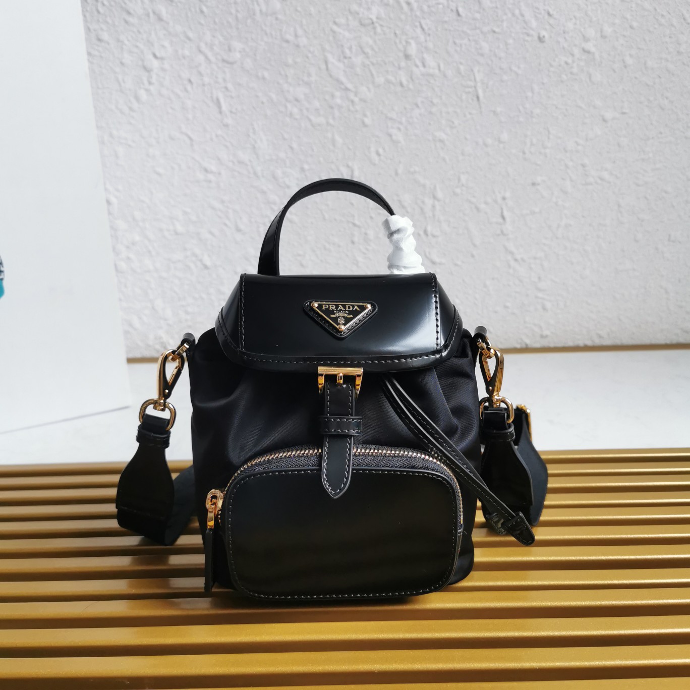 Prada 1BZ075 16x 18x 10.5cm