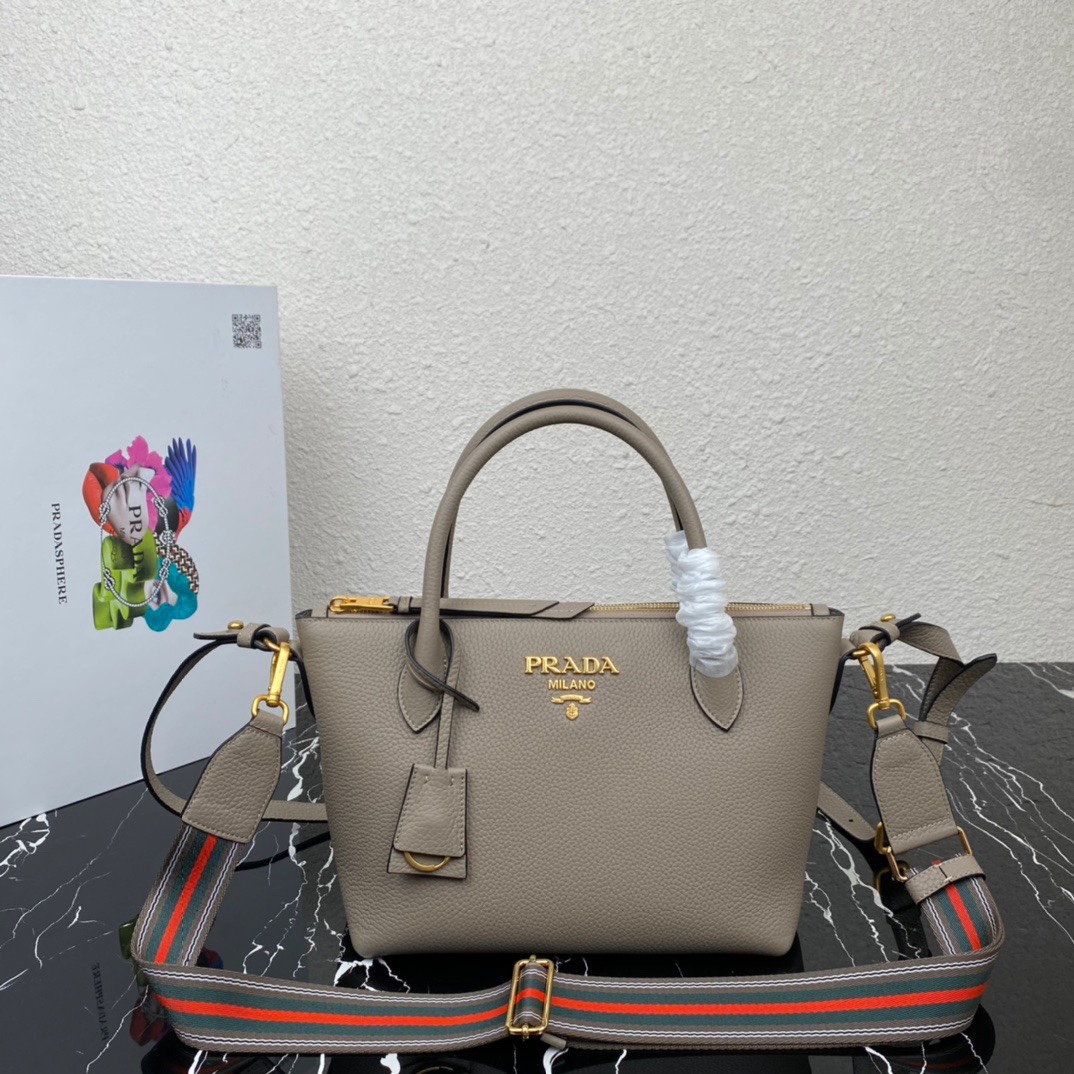 Prada 1BA111 24x 19 12cm