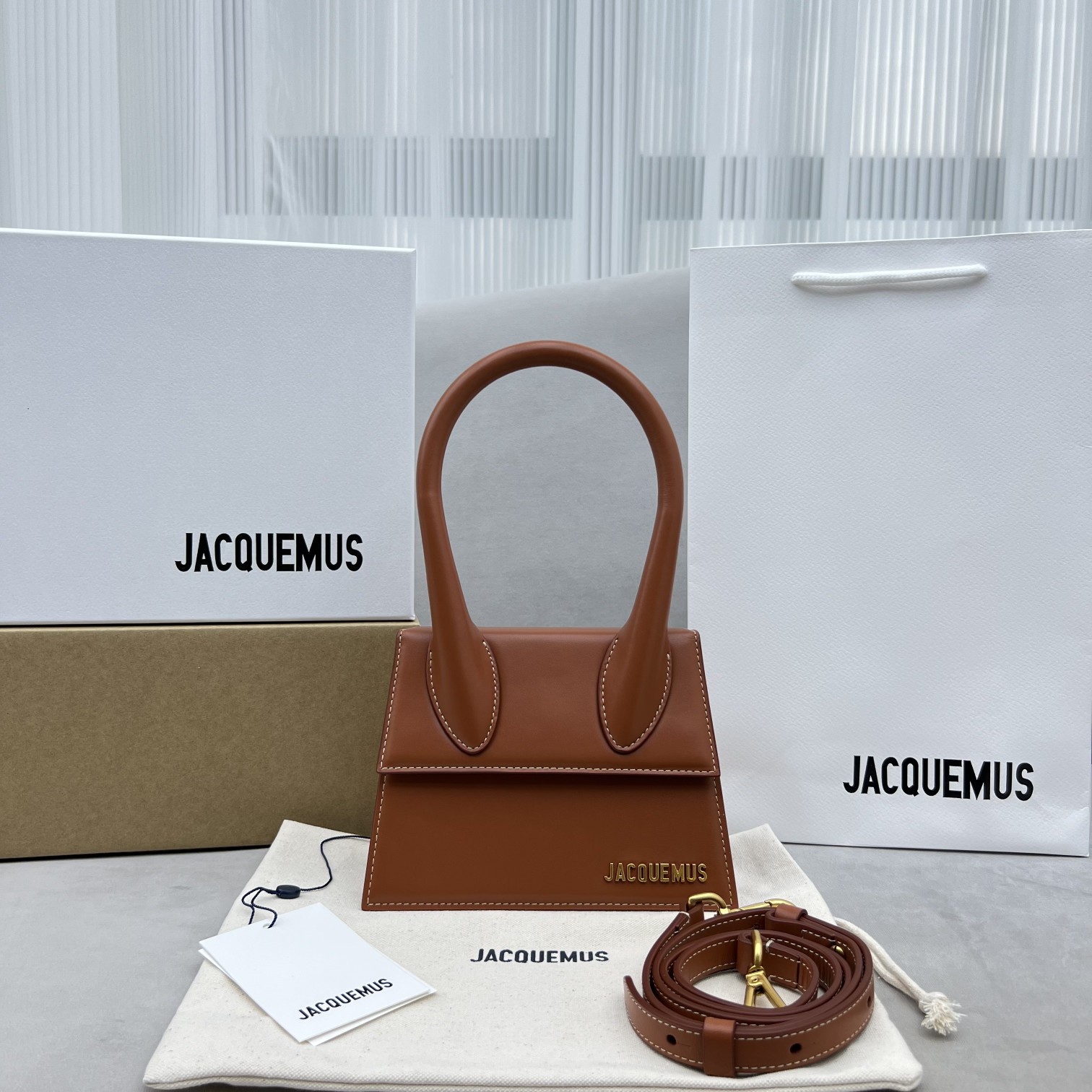 Jacquemus modello 2044 18x15.5x8cm