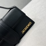 Jacquemus modello: 2056 24x13x7cm / 18x6x7cm