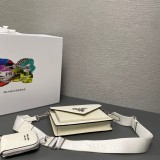Prada 1BP020 20x 12x 4cm
