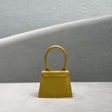 Jacquemus modello: 2102 12x8x5cm