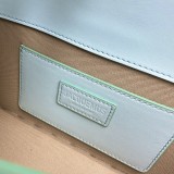 Jacquemus modello: 2036 28x 13,5x 6cm