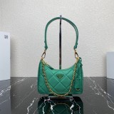 Prada 1BC204 23x 16x 6.5cm