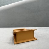 Jacquemus modello: 2102 12x8x5cm