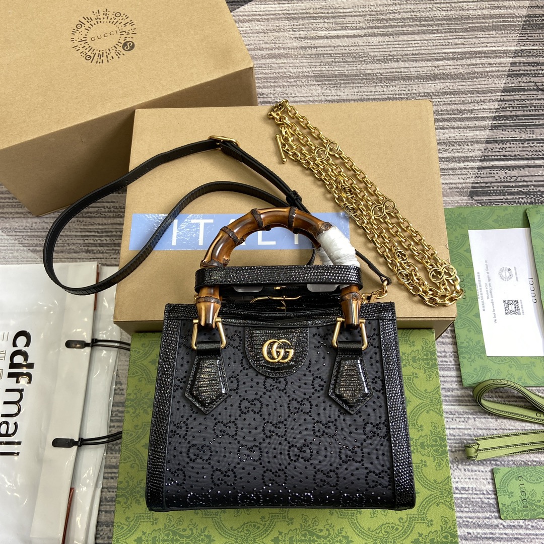 Mini borsa shopping Gucci Diana Modello 707449