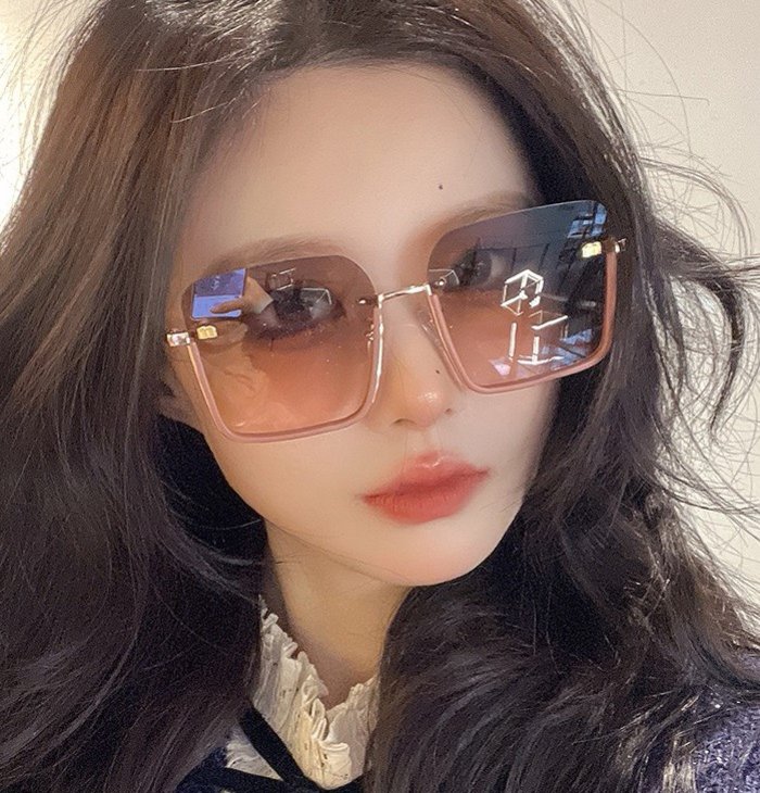 Occhiali Miu Miu P100