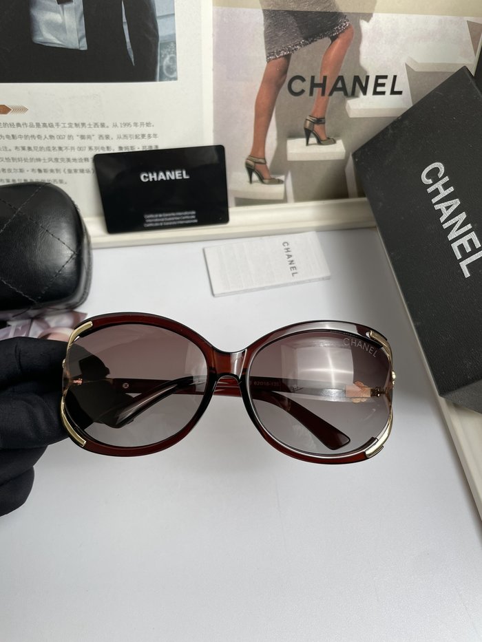 Occhiali Chanel P100