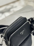 Prada 20x 13.5x 7cm 2VH170