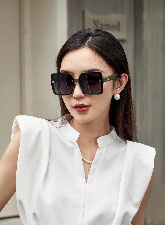 Occhiali Chanel P105
