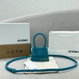 Jacquemus modello: 2102 12x8x5cm
