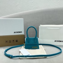 Jacquemus modello: 2102 12x8x5cm
