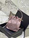 Prada 18x23x12cm 1BH038