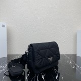 Prada 1BD290 24cmx 17.5cmx 8.5cm