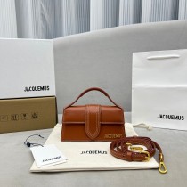 Jacquemus modello: 2056 18x6x7cm