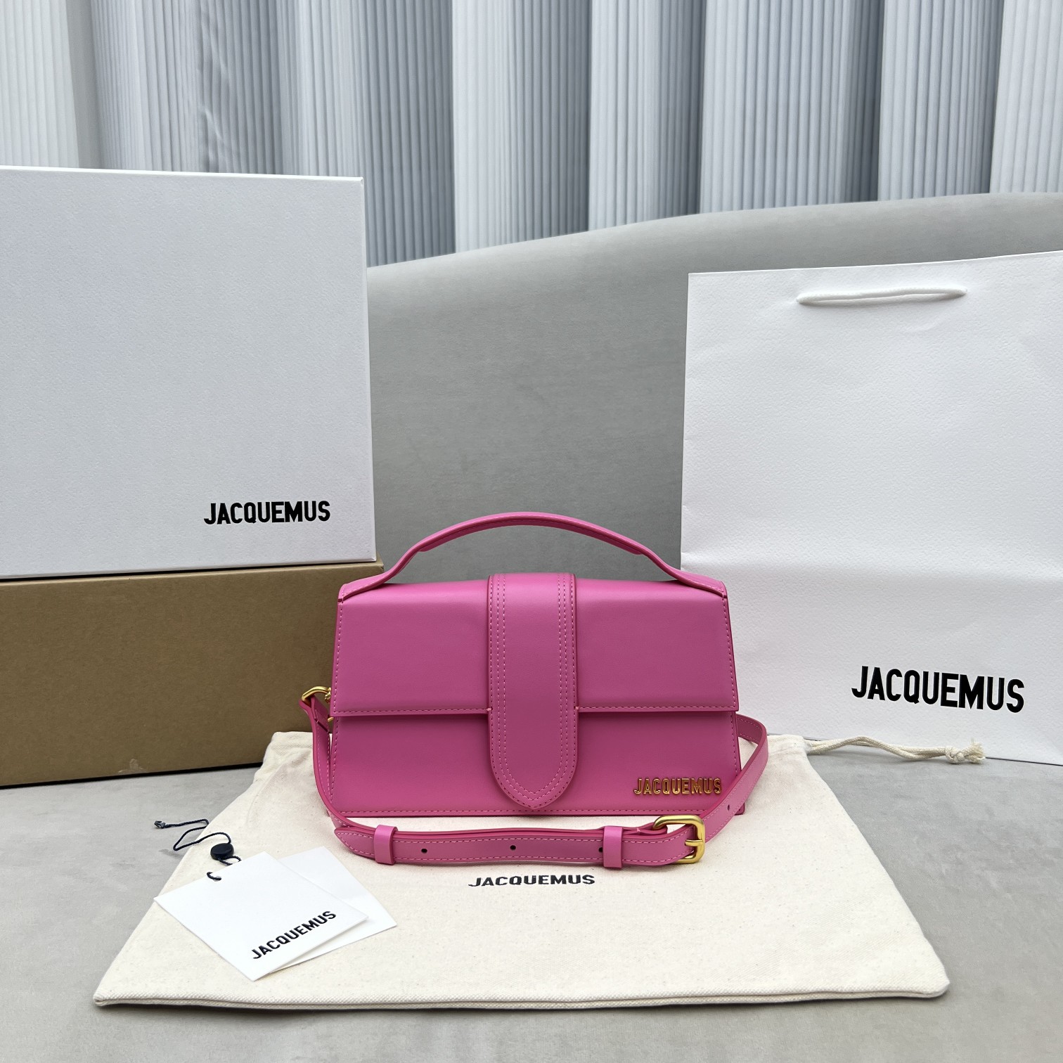 Jacquemus modello: 2056 24x13x7cm / 18x6x7cm