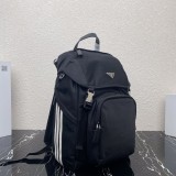 Prada 2VZ135 27x 45x 17cm