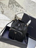 Prada 18x23x12cm 1BH038