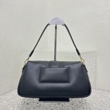 Jacquemus modello: 2084 30x14x8 cm