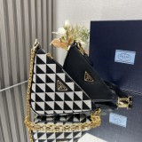Prada 1BC176 26cm* 16cm* 13cm