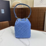 Prada 1BH038 22.5x 17.5x 12cm