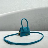 Jacquemus modello: 2102 12x8x5cm