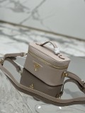 Prada 18x 11.5x 7.5cm 1BH202