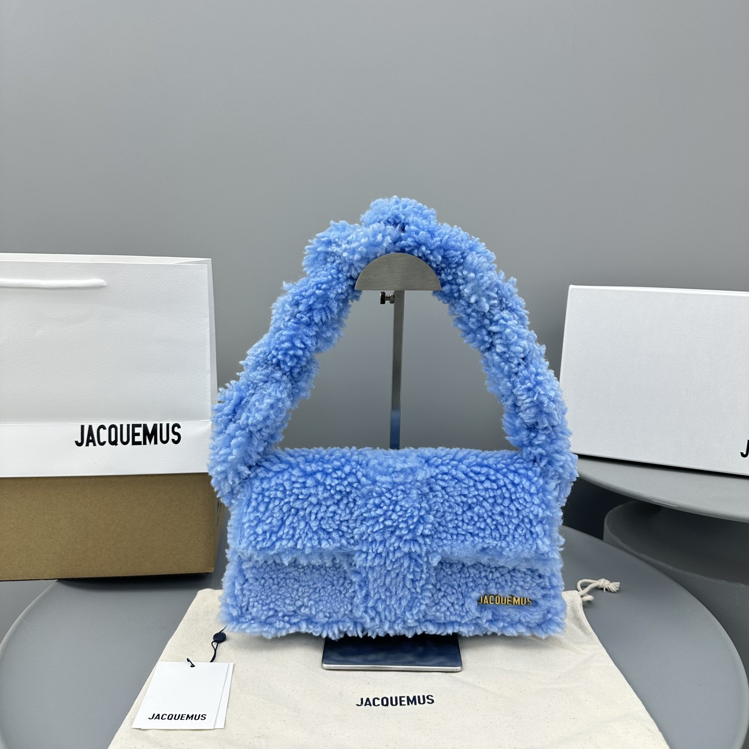 Jacquemus modello: 2036 27x 12x 7 cm