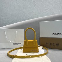Jacquemus modello: 2102 12x8x5cm