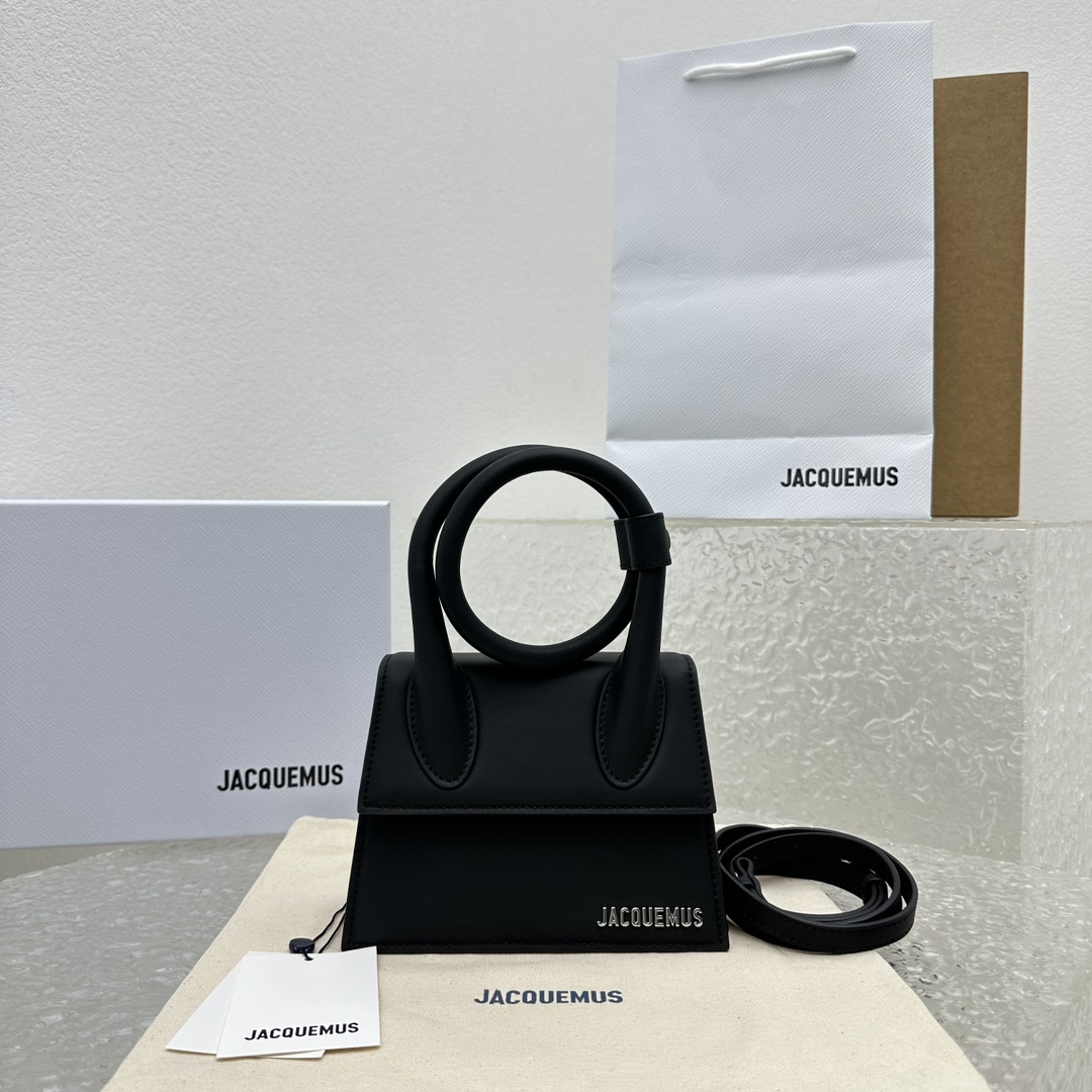 Jacquemus modello: 2023 18x15.5x8cm