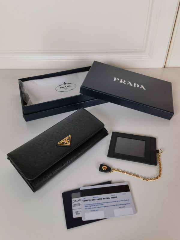 Prada Portafoglio 1MH132 18.7x9.5cm