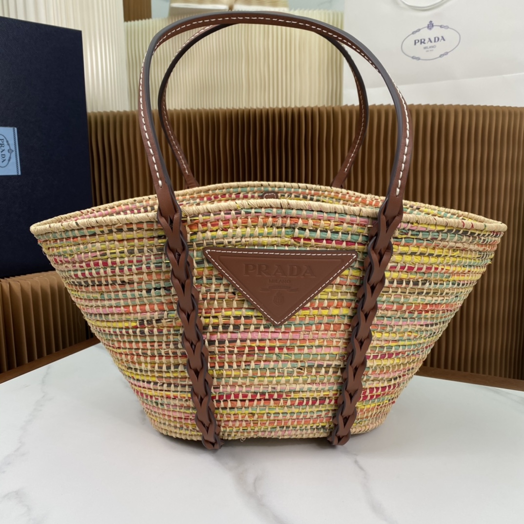 Prada 25×25-50×16cm 1BG312