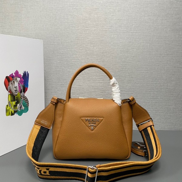 Prada 1BC145 23x 21x 10cm