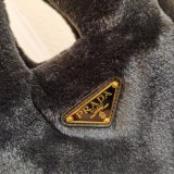 Prada 1BA349 18x15.5x10cm