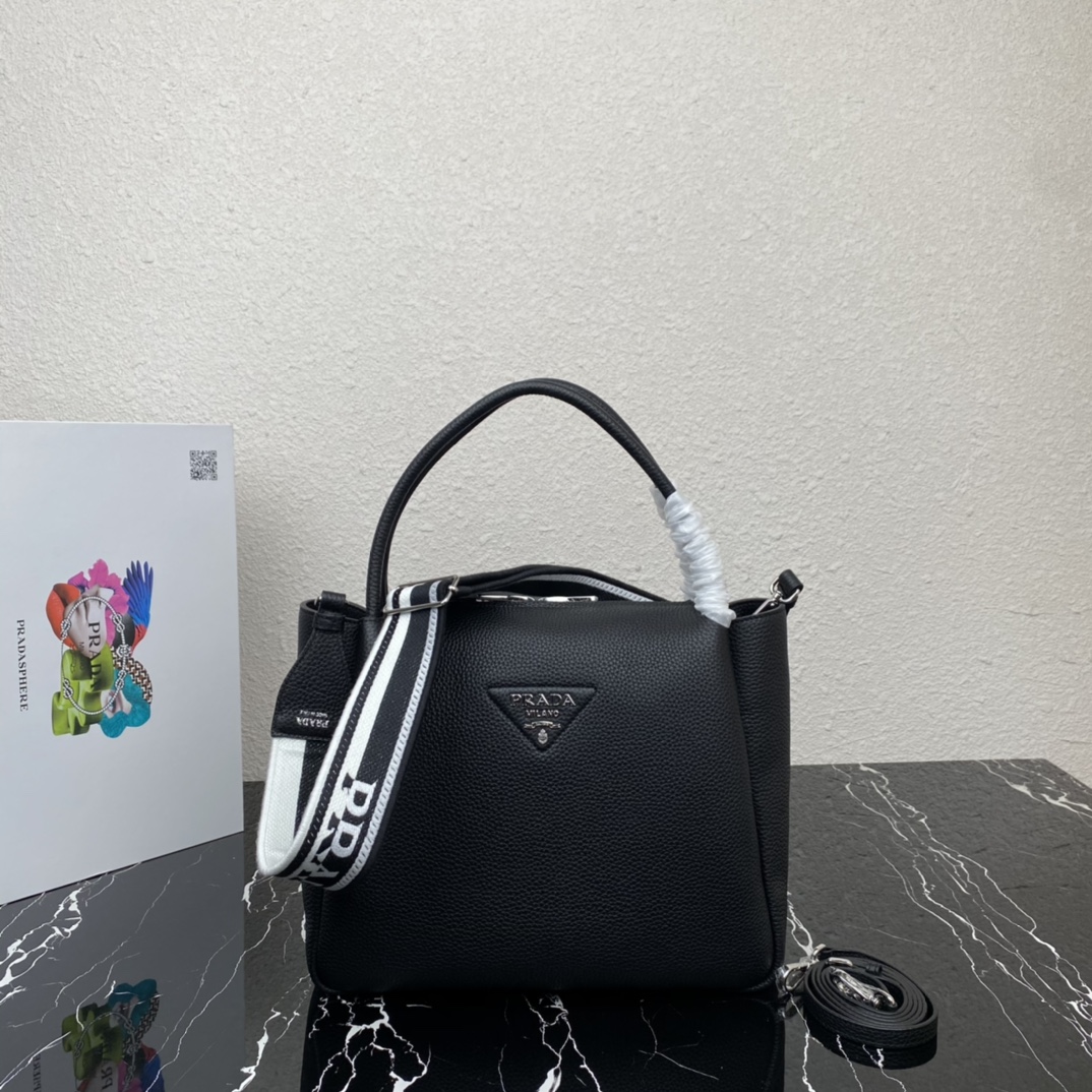 Prada 1BC170 32x 26x 13cm