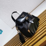 Prada 1BZ075 16x 18x 10.5cm