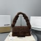 Jacquemus modello: 2036 27x 12x 7 cm