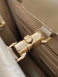 Dior Essential 36.5x28x17.5cm