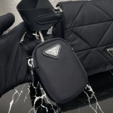 Prada 1BD290 24cmx 17.5cmx 8.5cm